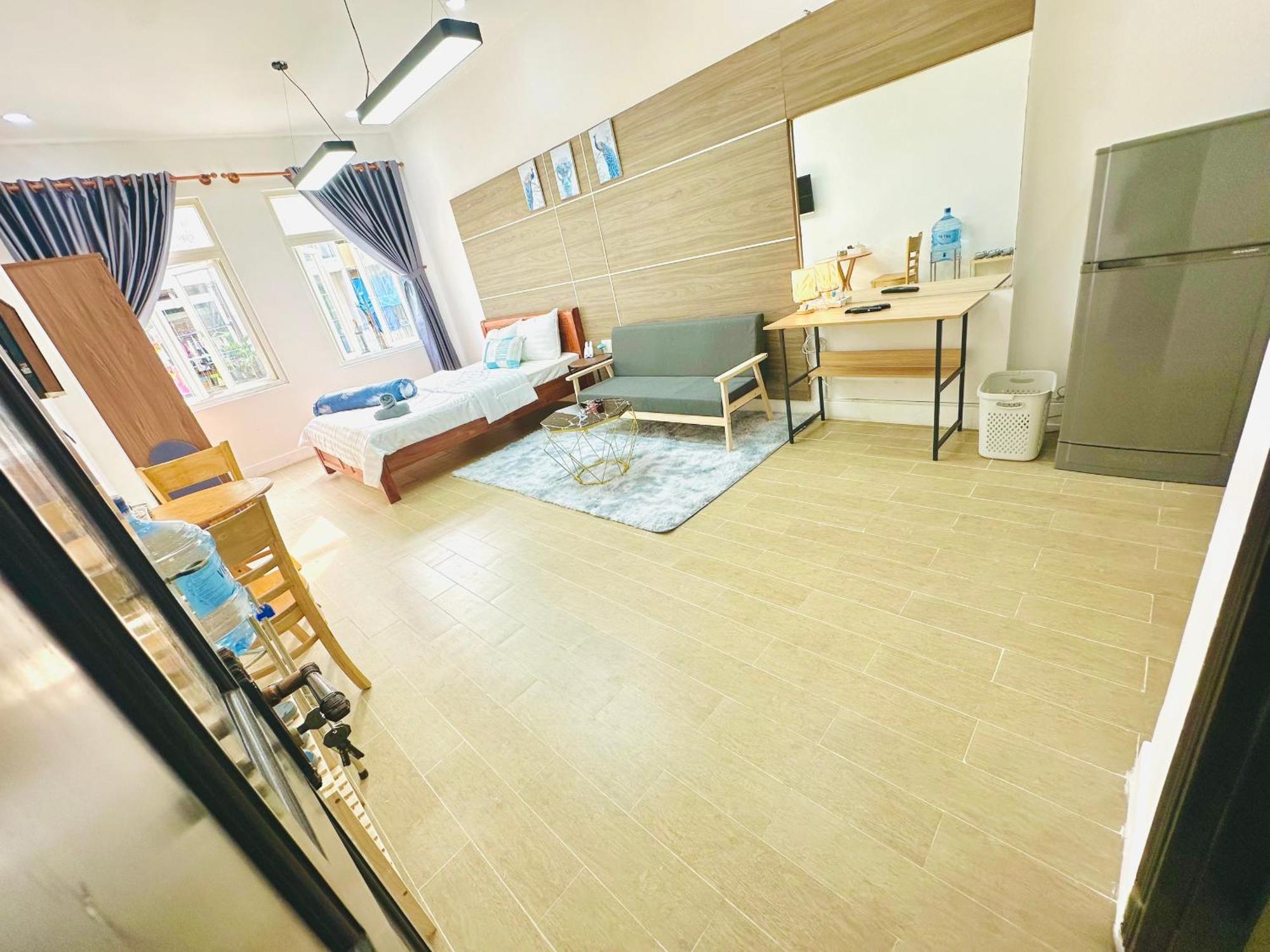 Spacious Studio - Heart Of District 1 Appartement